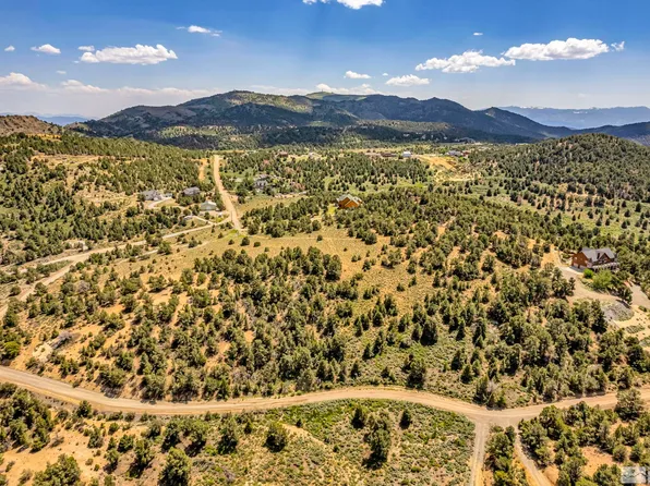 21499 Crestview Rd, Reno, NV 89521