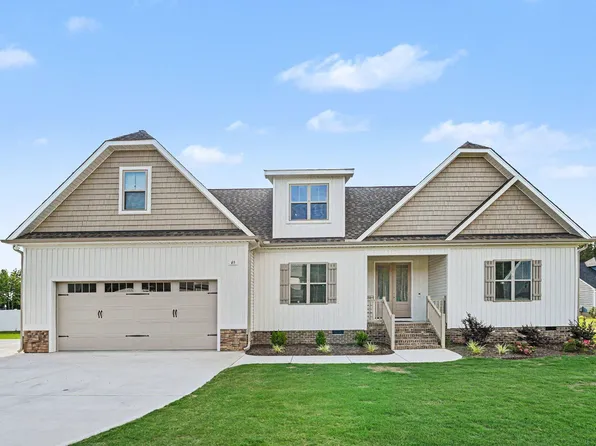 65 Sanders Farm Dr, Smithfield, NC 27577