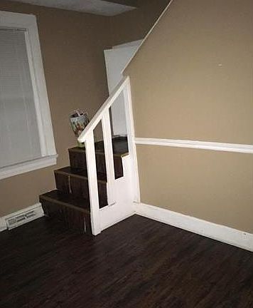 4th image of 8514 Octavia Ave
