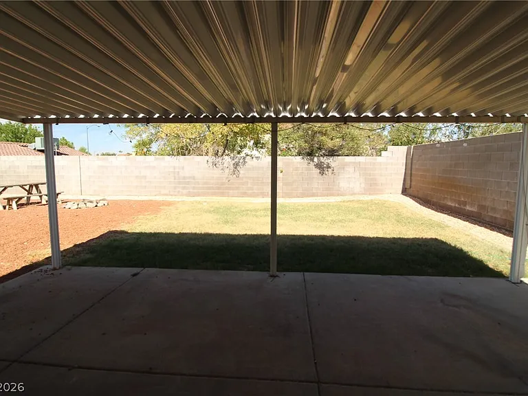 916 Clubview Dr — Photo 39