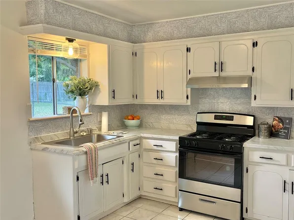 14029 N Everest Ave, Edmond, OK 73013