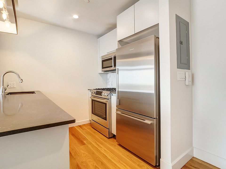 1st image of 595 Baltic St #B5