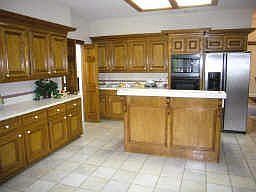 5th image of 4214 Woodlake Ln