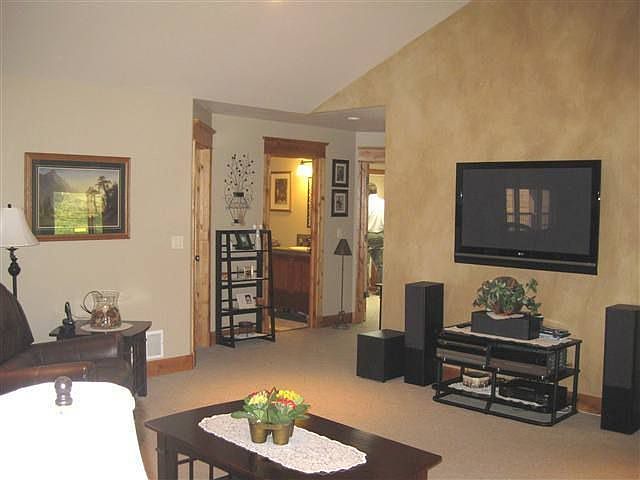 2nd image of 130 Hilltop Vista Loop