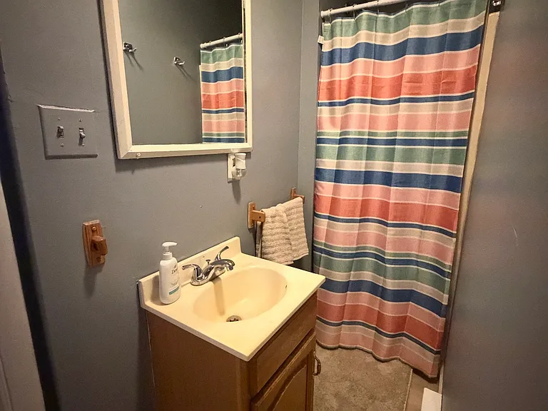 735 Main St #1 — Photo 6