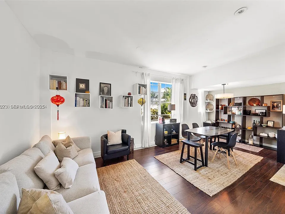 100 Collins Ave #308