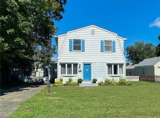 51 Charles St, Meriden, CT 06451