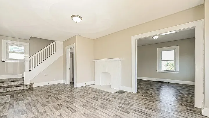 Beckman Dr — Photo 10