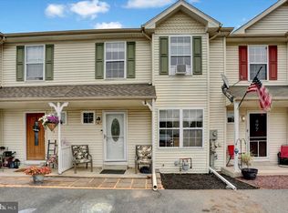 495 Hoch Rd, Blandon, PA 19510