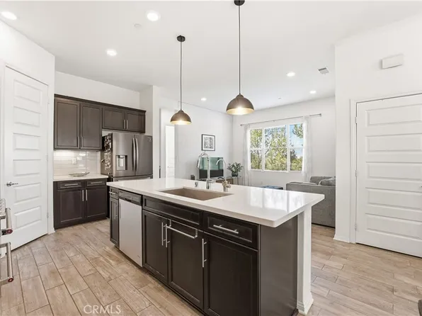 119 Plateau, Irvine, CA 92618