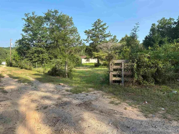 3839 Wilder Rd, Cantonment, FL 32533