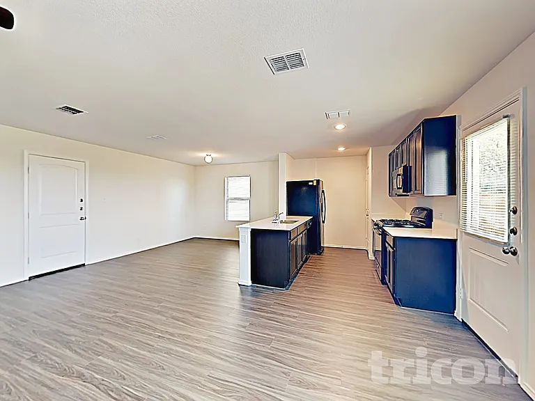 5697 McClelland St — Photo 20