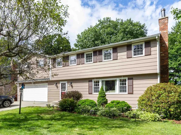 194 Laurel Hill Drive, South Burlington, VT 05403