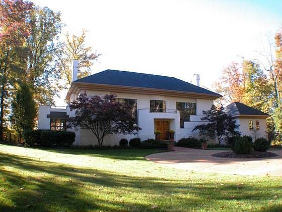 1st image of 124 Tempsford Ln