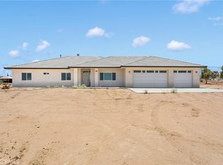6643 Avenal St, Phelan, CA 92371