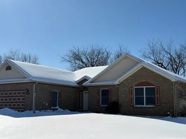 1783 James Ave, State College, PA 16801