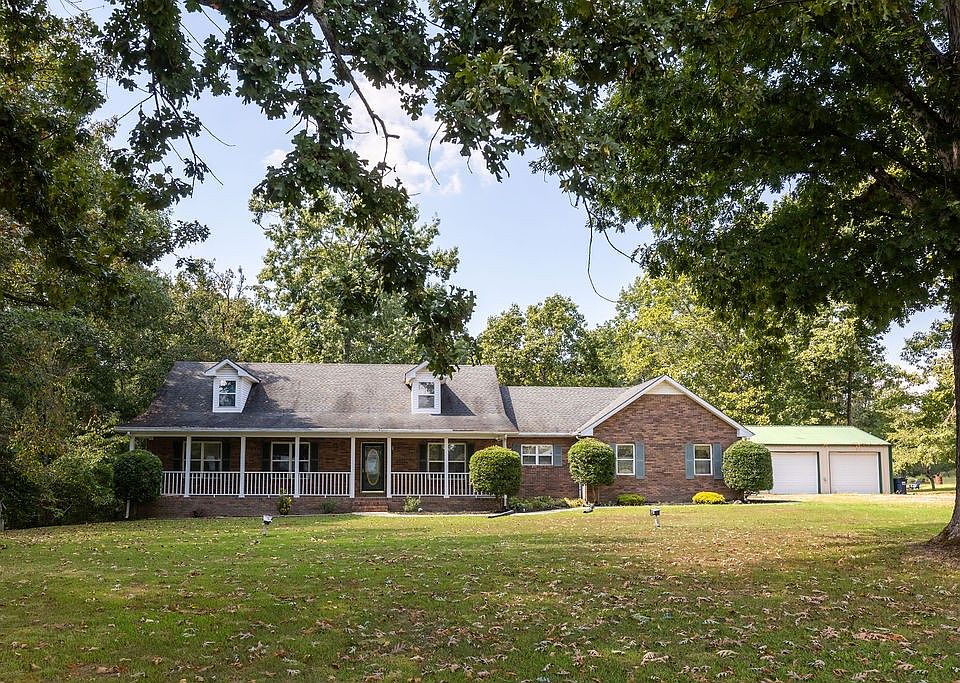 1st image of 443 Pea Ridge Rd