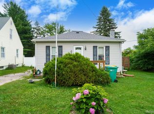 209 S Cook St, Durand, MI