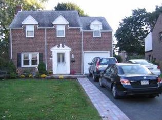 160 Friendship Rd, Drexel Hill, PA 19026