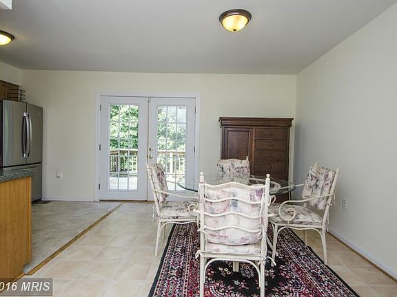 4th image of 4646 Charlton Ct