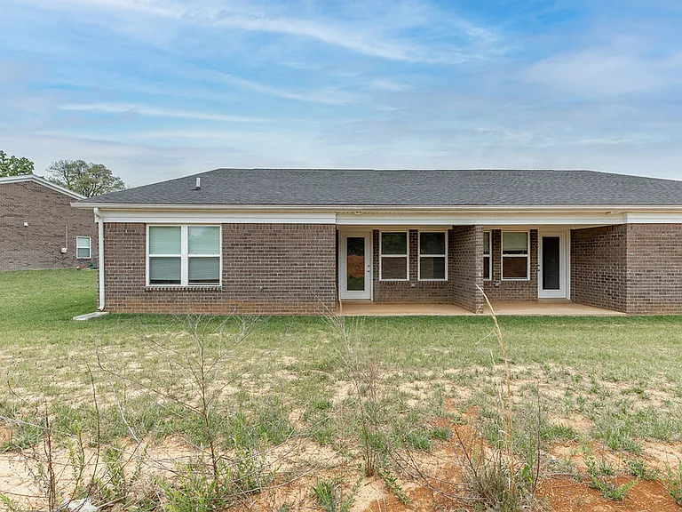 305 Breckinridge Cir — Photo 50