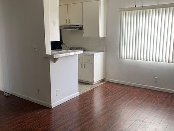 5th image of 3515 Jasmine Ave APT 6