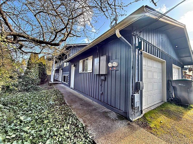 1st image of 1334 Shorewood Dr #1334