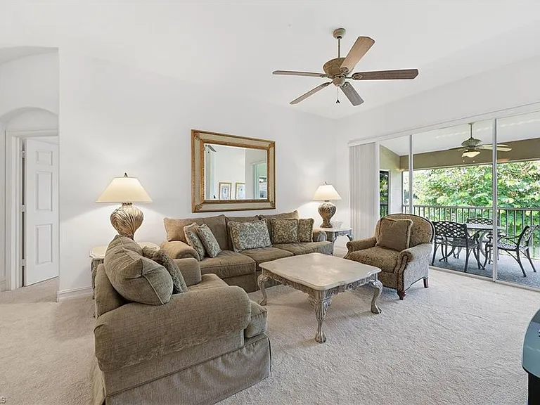 866 Carrick Bend Cir #202 — Photo 6