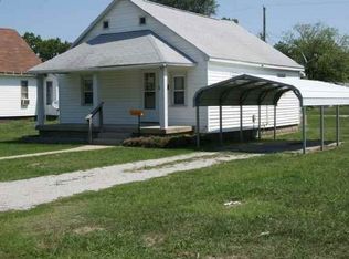 806 S Prettyman St, Knox, IN 46534