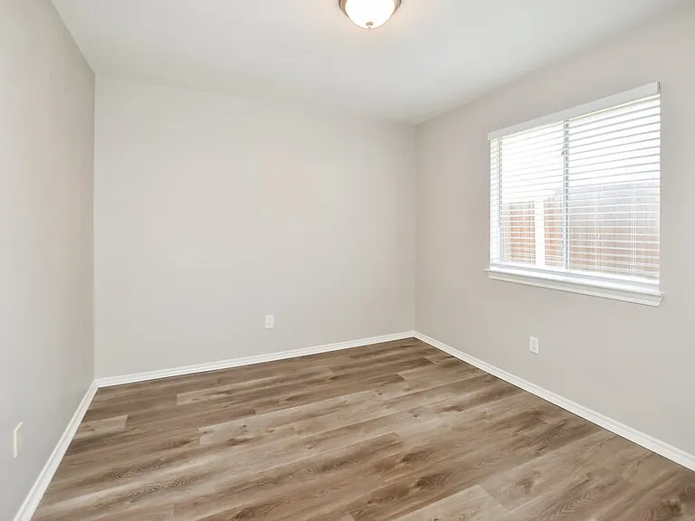 2006 Firewater Pl — Photo 16