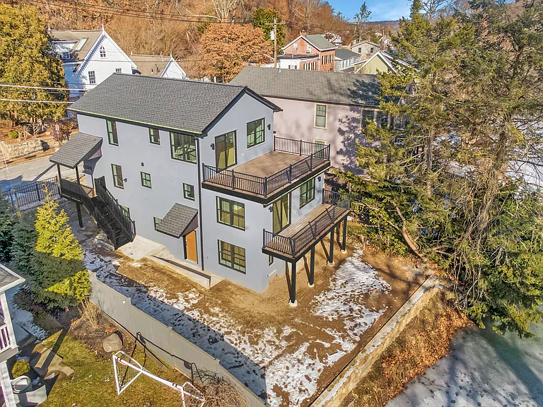 229 Piermont Ave — Photo 4