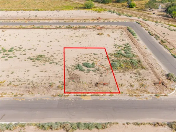 35 S Bryan Blvd, Mission, TX 78573