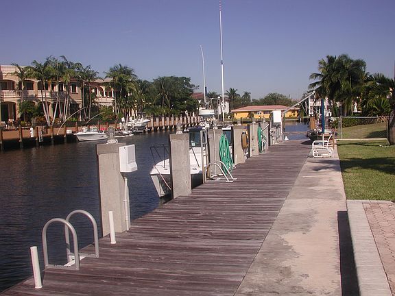 dock looking north