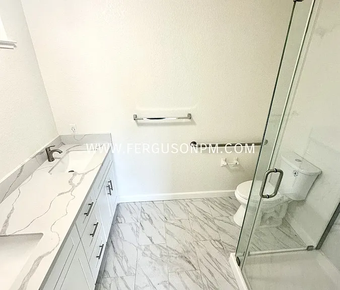 1320 Anna St — Photo 14