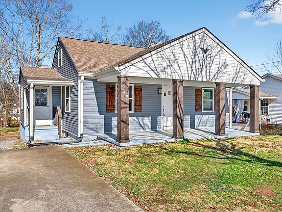 3rd image of 439 Circle Dr