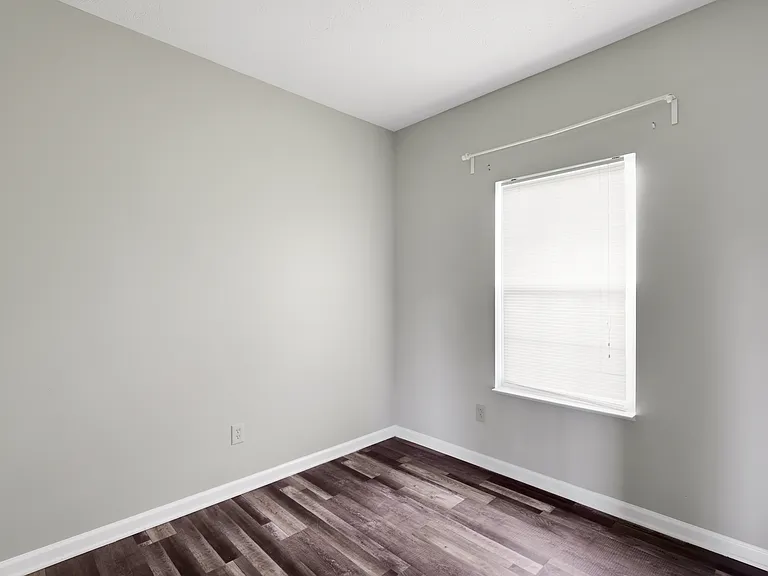 5259 Tanglewood Ln — Photo 13