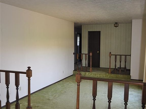 5th image of 4920 Eastbrook Dr