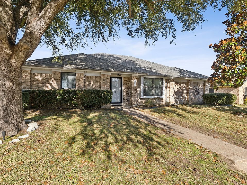 1st image of 821 Simon Dr