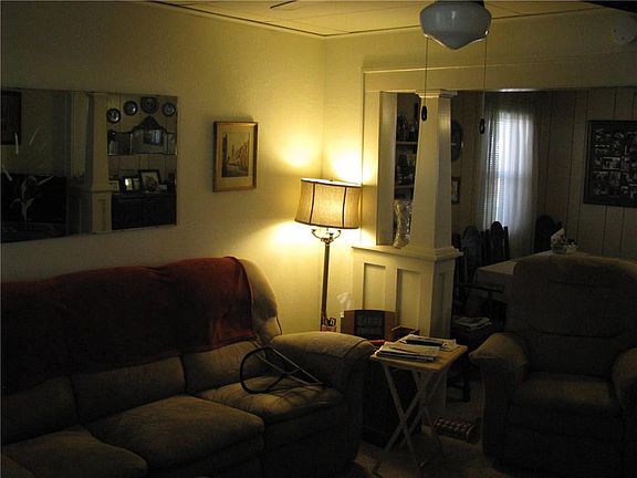 5th image of 114 S 8th St