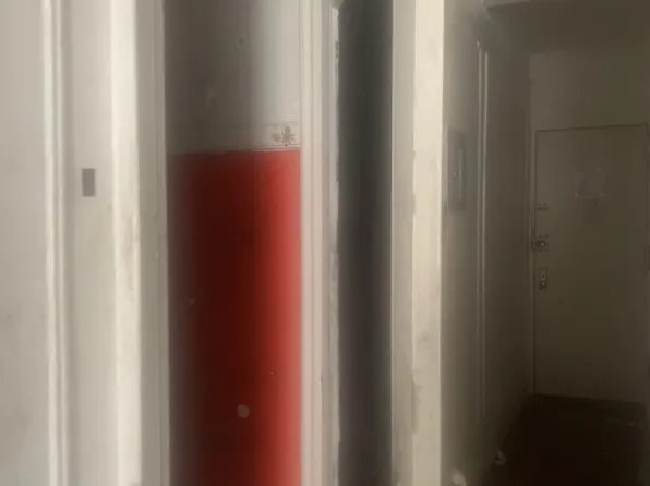 563 West 150th Street image 2 of 9