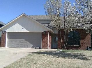 416 SW 80th St, Lawton, OK 73505