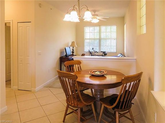 3rd image of 8590 Via Lungomare Cir Unit 202