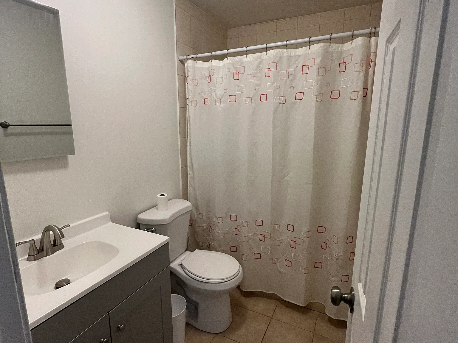 208 Bethel Ave — Photo 3