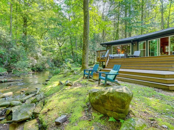 5491 Turniptown Rd, Ellijay, GA 30536