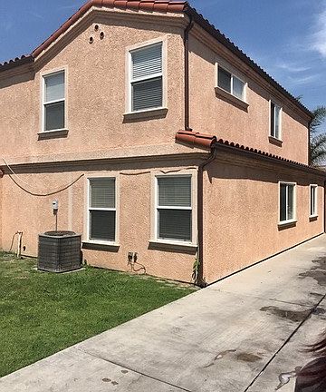 3rd image of 9418 Los Angeles St APT B