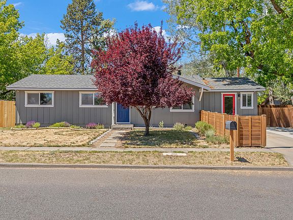 3rd image of 2639 NE Harvey Ln #2-1