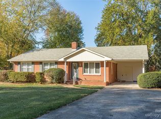 20111 Walter Henderson Rd, Cornelius, NC 28031