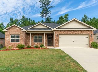 208 Laurel Springs Dr, Macon, GA 31206