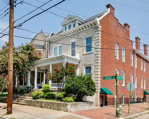3216 E Broad St #A Photo 1