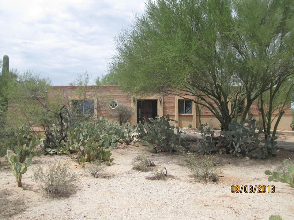 1st image of 1640 W Caspian Dr